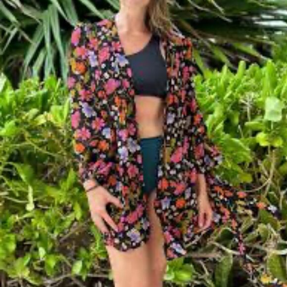 CAbi Women Mingle Kimono Duster Coverup Mesh Floral Tie Belt Black U0026 small! - Picture 11 of 11